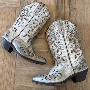 Rockin Country Women’s western boots size 6.5